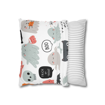 Halloween-Themed Throw Pillow, Spooky Decor, Ghost Pillowcase, Trick or Treat Cushion Cover, Cozy Fall Home Accents, Halloween Gift Ideas
