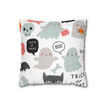 Halloween-Themed Throw Pillow, Spooky Decor, Ghost Pillowcase, Trick or Treat Cushion Cover, Cozy Fall Home Accents, Halloween Gift Ideas
